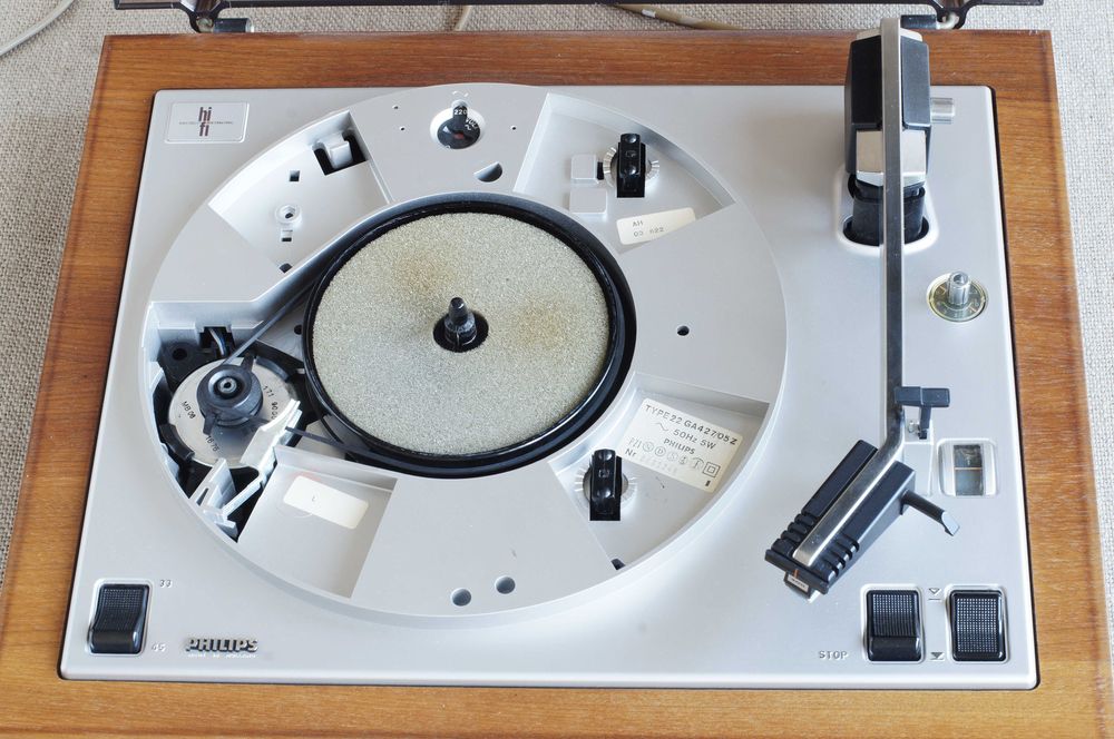 gramofon Philips 22 ga427
