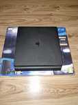 Konsola Ps4 1Tb + vr + kierownica + 2 gry + kierownica + 1 pad