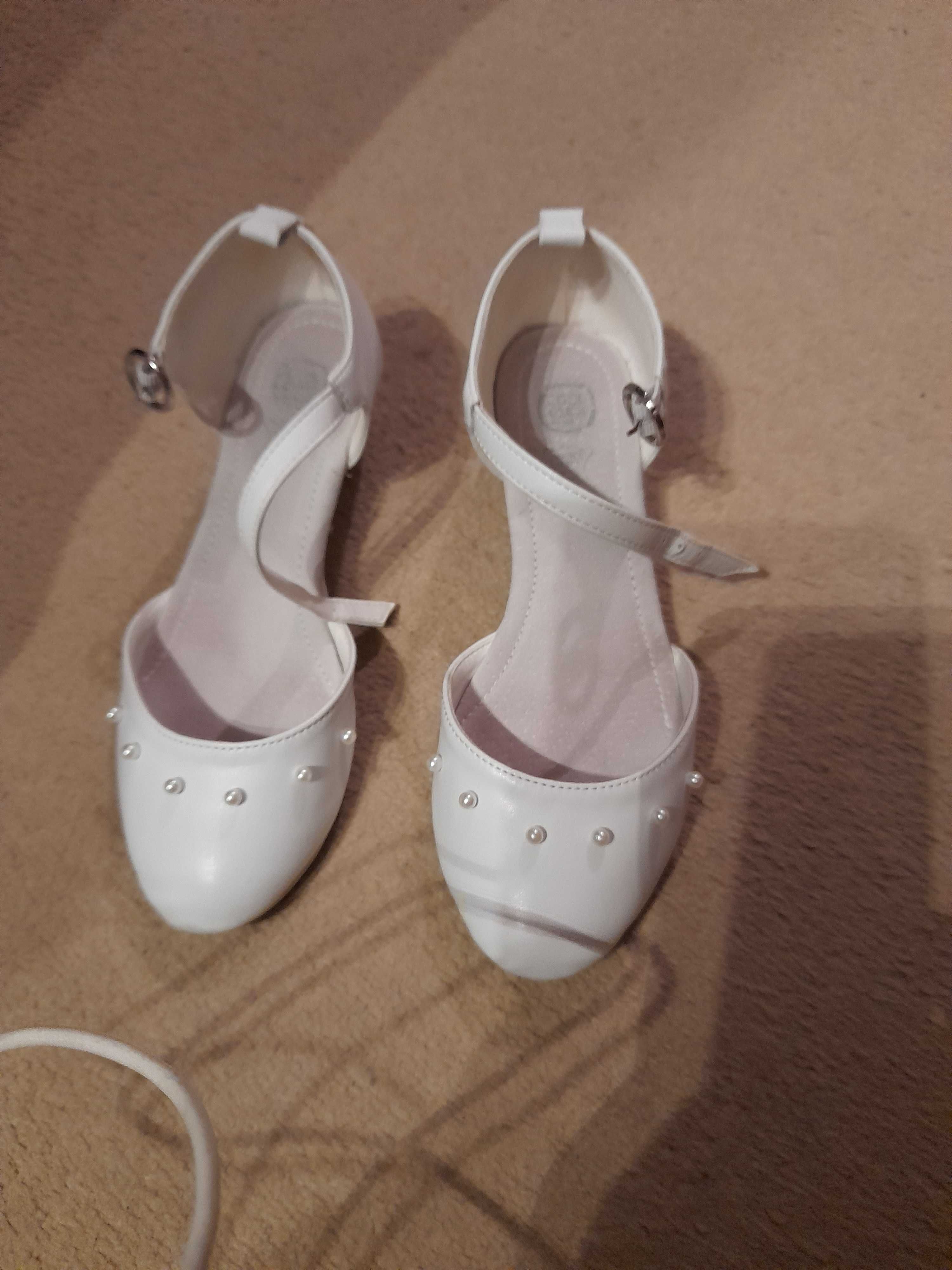 Buty komunijne 34 cool club