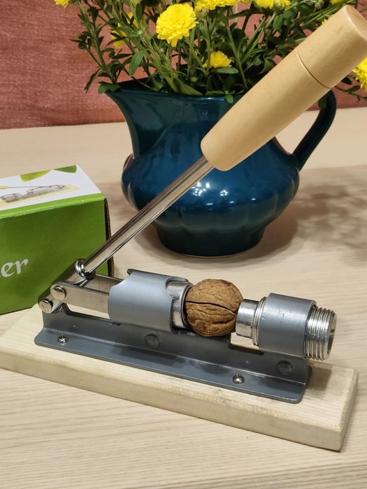 Горіхокол мехінчний ручний (nutcracker, орехокол). Вигідна ціна