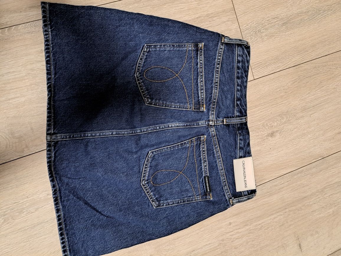 Spodnica Calvin Klein w27