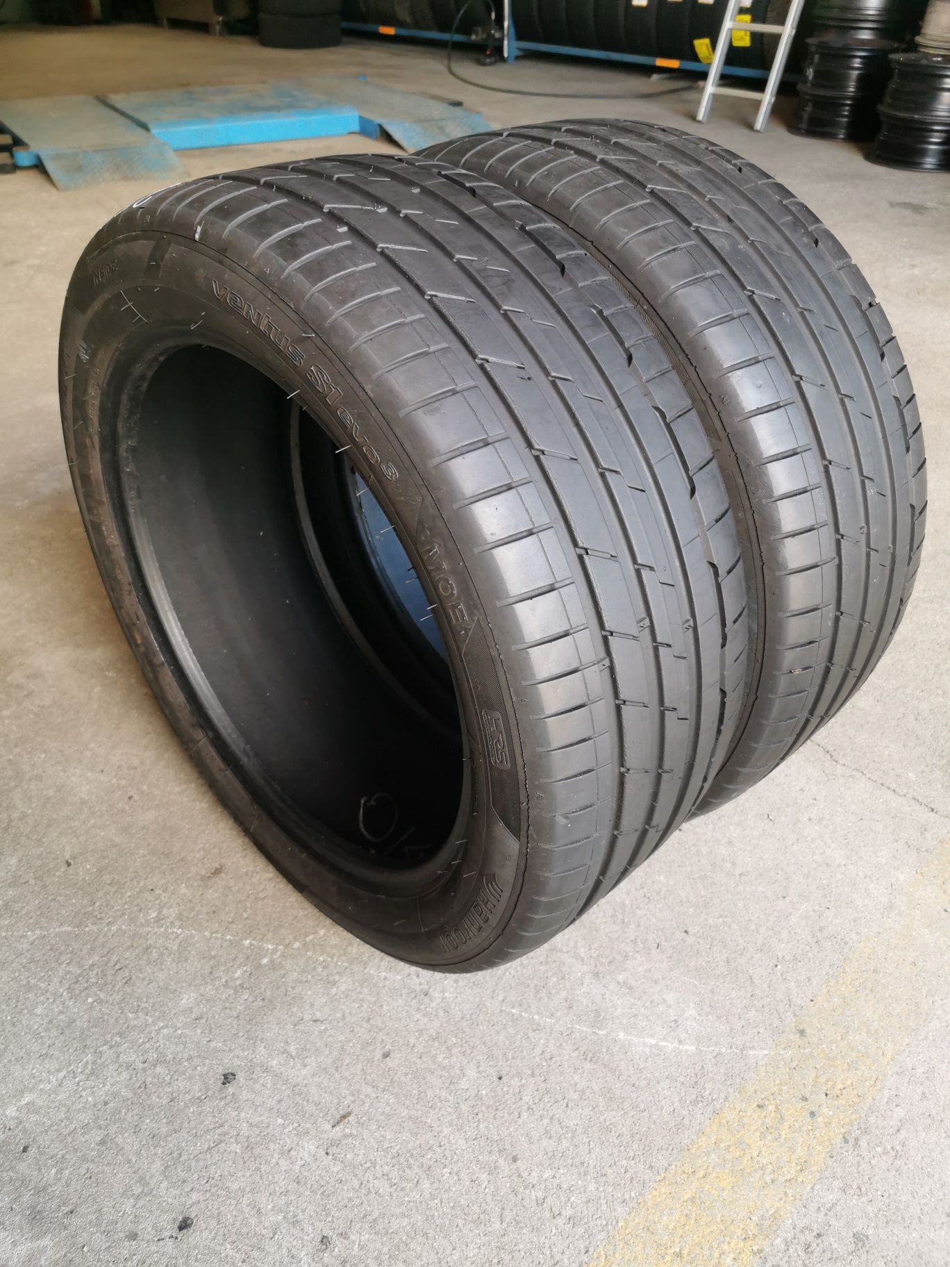 Para opon 255/45R19 104Y Hankook Ventus S1 evo3 RUN FLAT