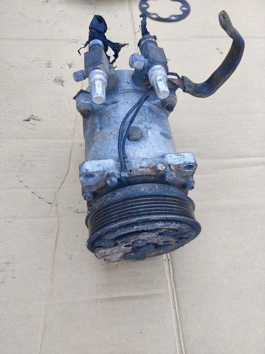 Розборка Jeep Cheroke,4,0/, XG, 1989/2001,коробка,міст,роздатка,кардан