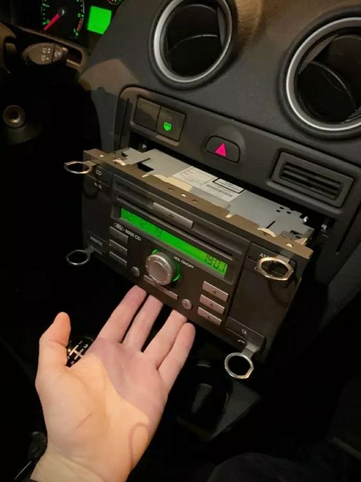 AUX кабель/ Bluetooth на Ford Форд Focus Mondeo Fusion Transit 6000 CD