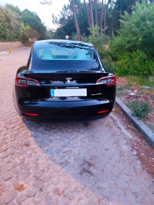 TESLA Model 3 Long Range Dual Motor Full Extras [17.480€+ IVA]