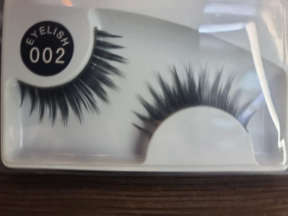 Штучні вії ,непучкові