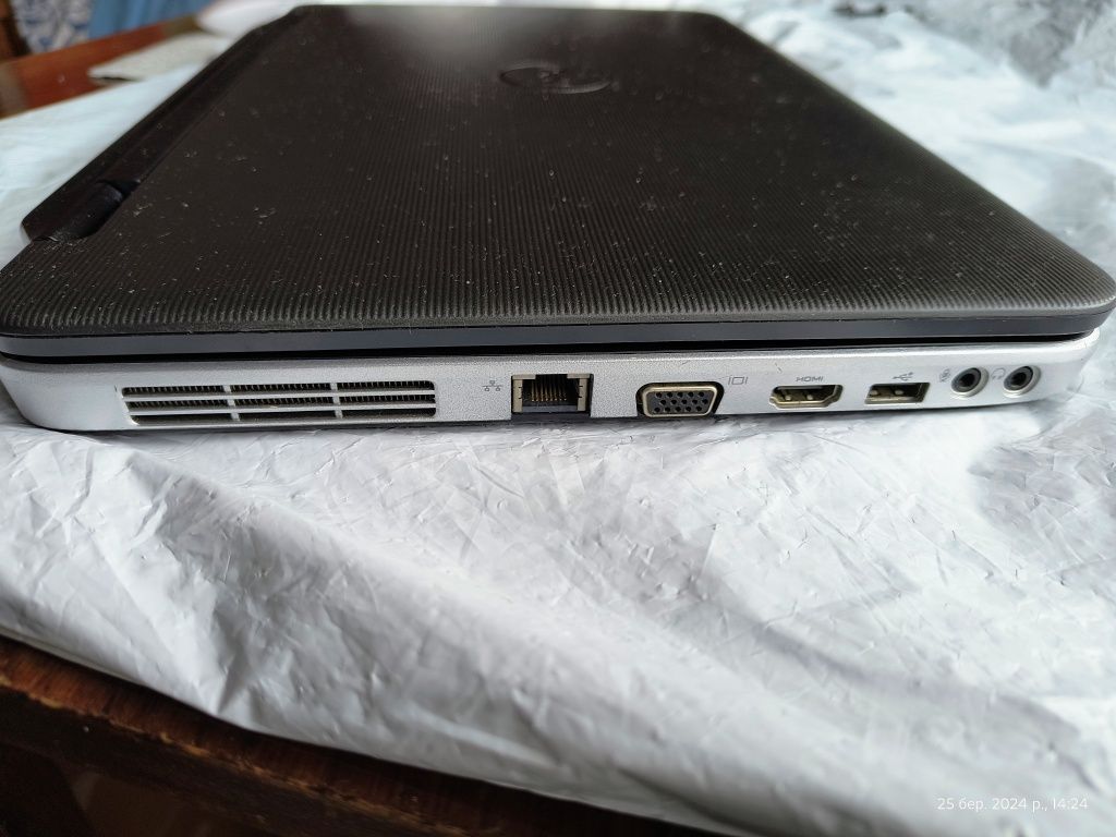 Надійний Dell Vostro 1540 Core i5 RAM 4 GB HDD 250 GB Intel HD