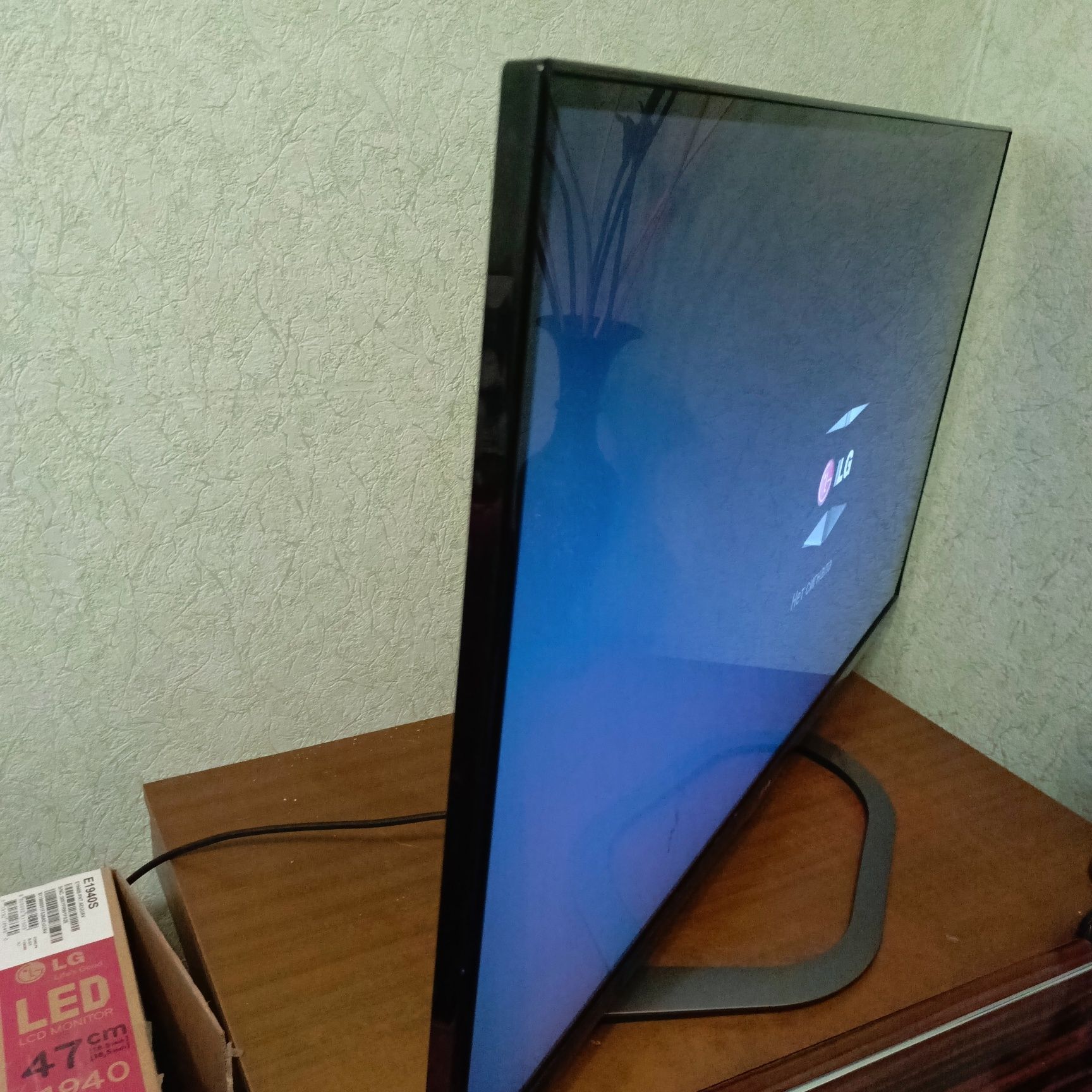 Телевізор LG Smart 3D