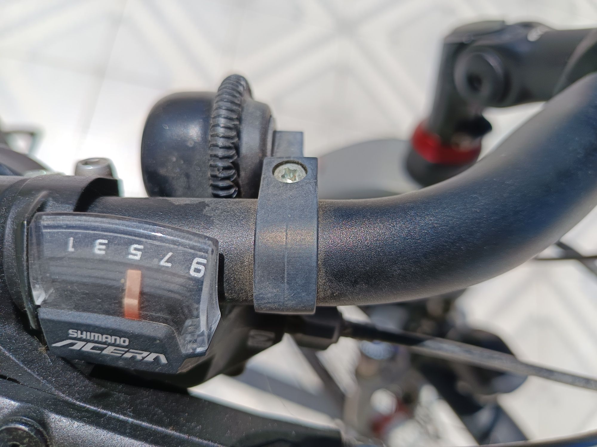Bicicleta elétrica com motor boch
