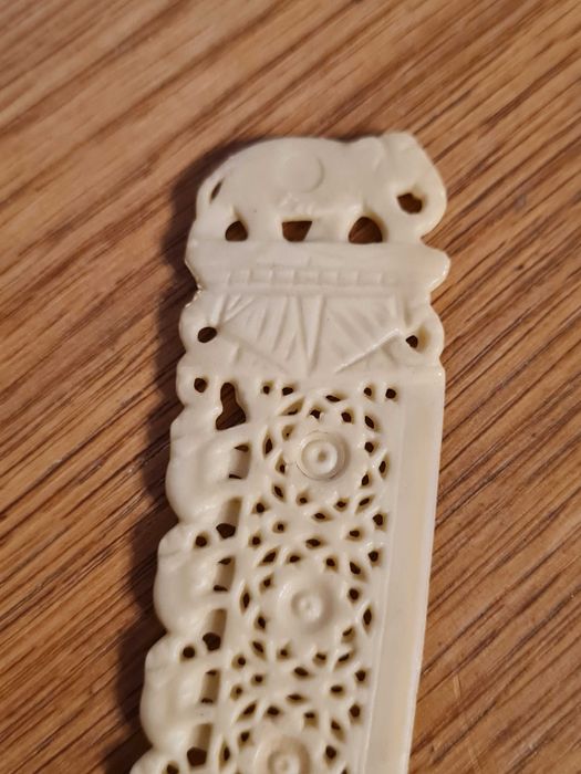 Plastikowa zakładka do książek