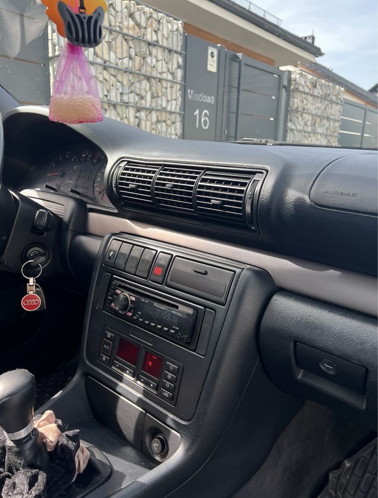 Audi a4 B5 Nowy rozrzad ! Zadbane