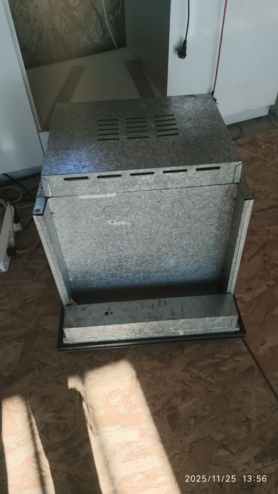 Forno de cozinha TEKA a funcionar