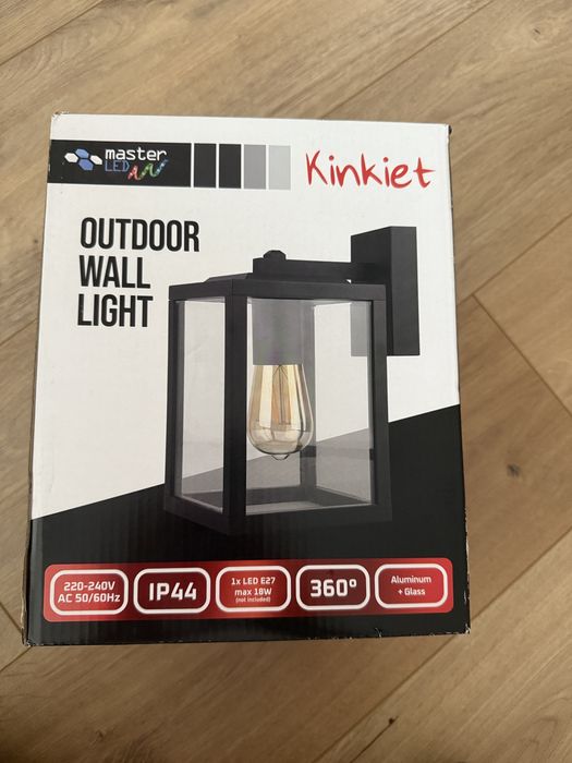 Nowa lampa zewnetrzna