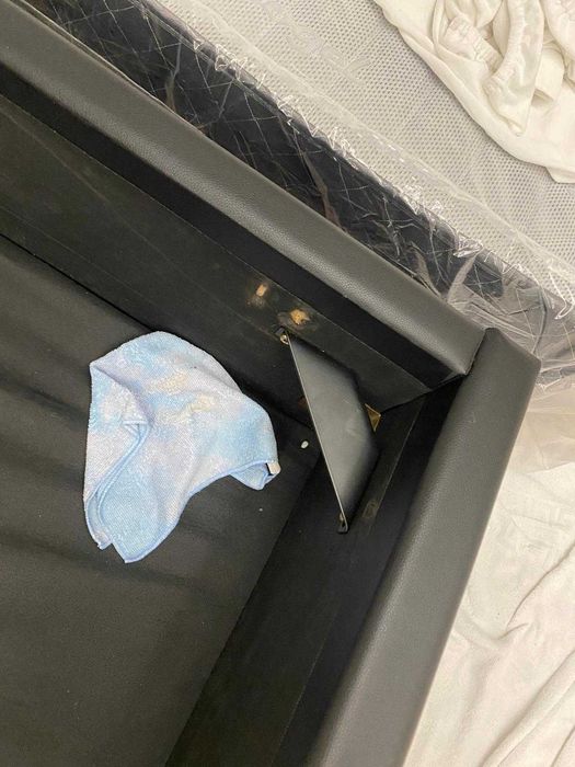 Cama Casal Sommier (180 x 200)