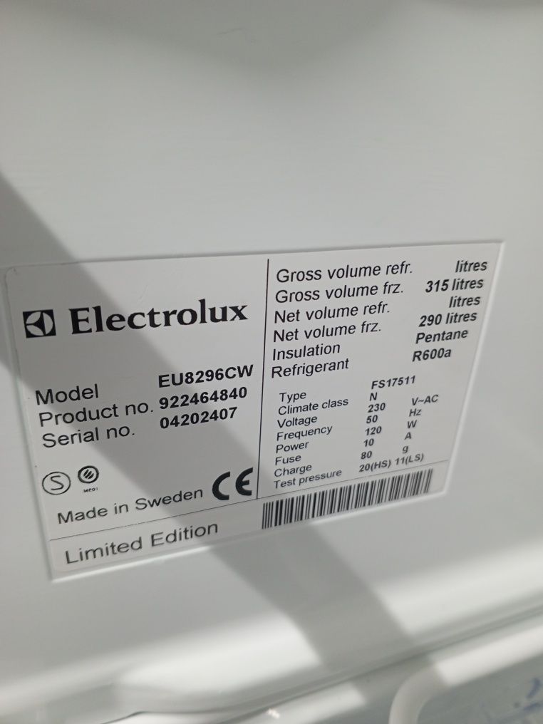 Wysoka zamrażarka Electrolux, gwarancja