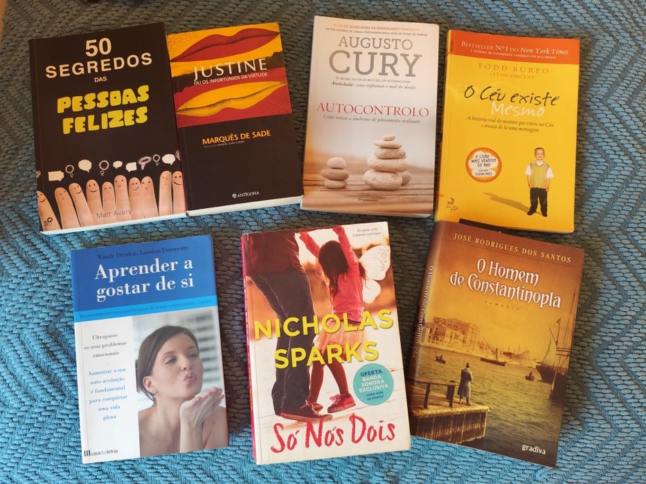 Livros diversos à escolha