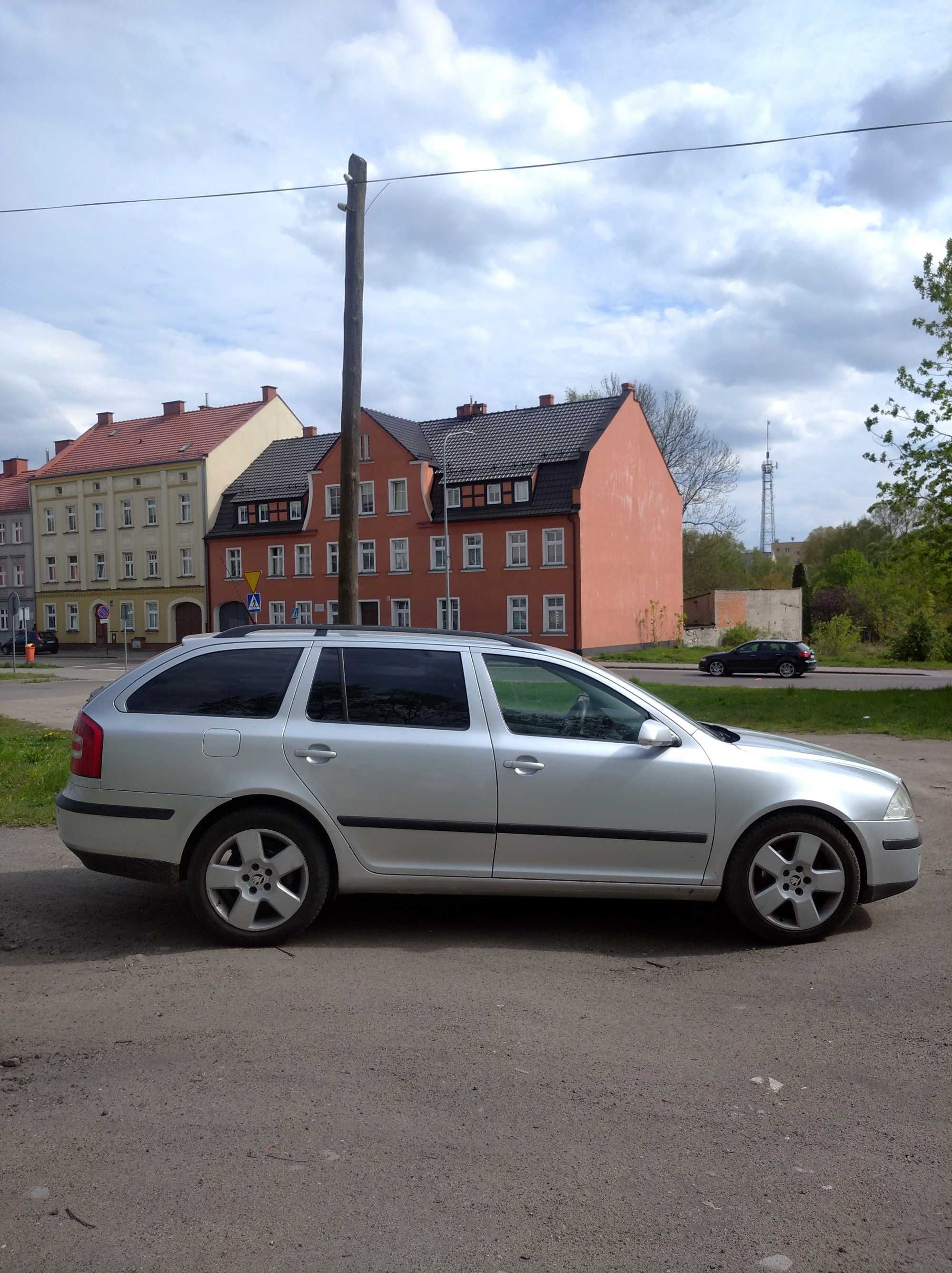 Skoda Octavia  2006 rok .Alu 17,Clima,komp.Ciemne szyby.Tempomat.