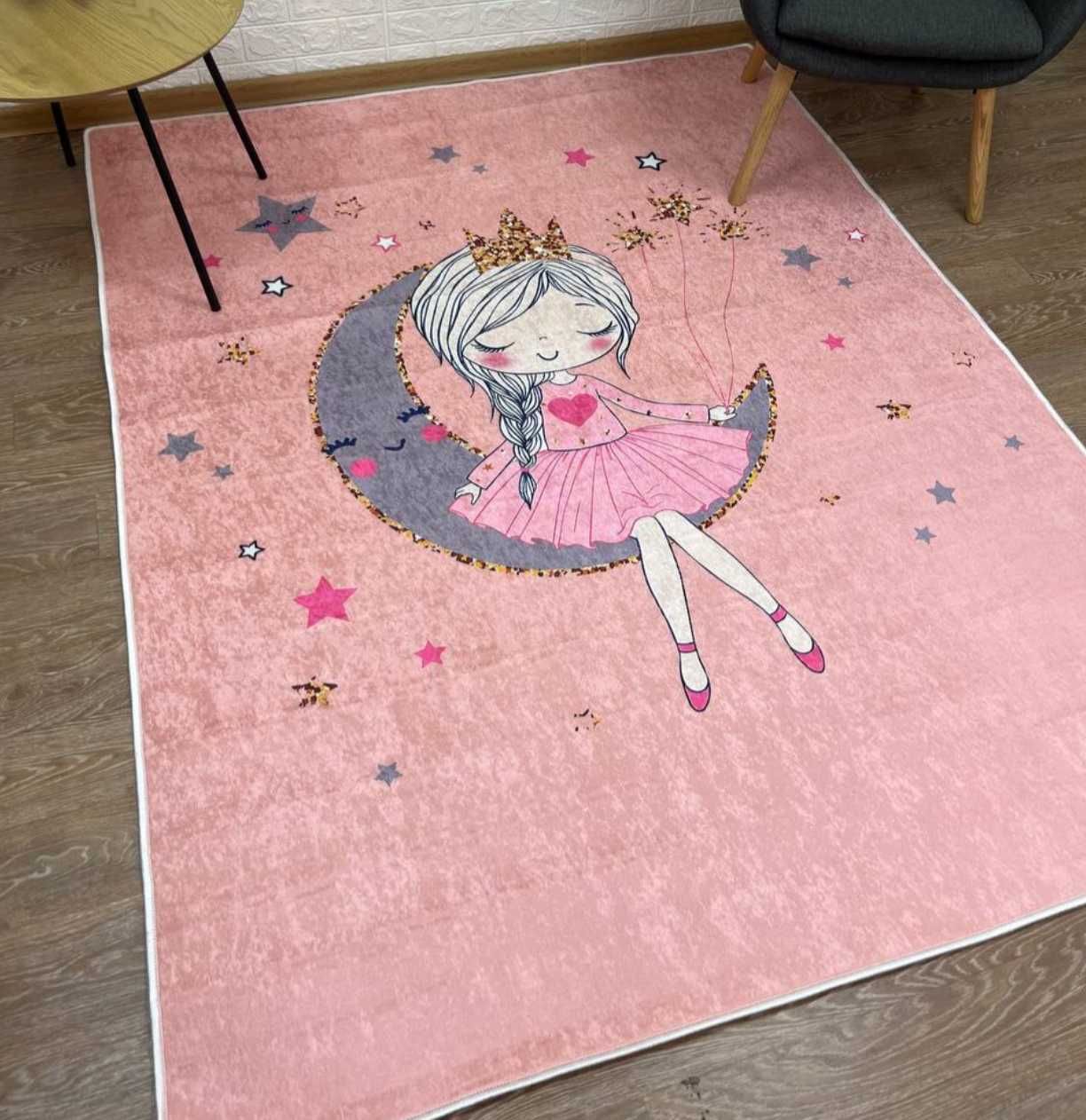 Килим рожевий безворсовий для дівчинки килимок в дитячу антиковзаючий
