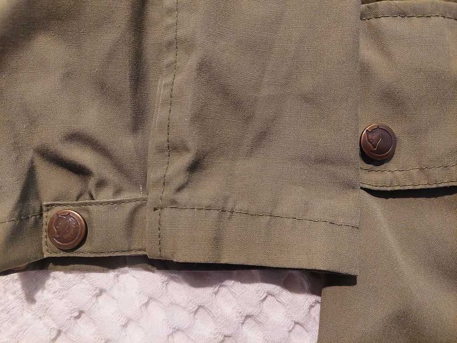 Kurtka lekka Fjällräven Rozm. M / L