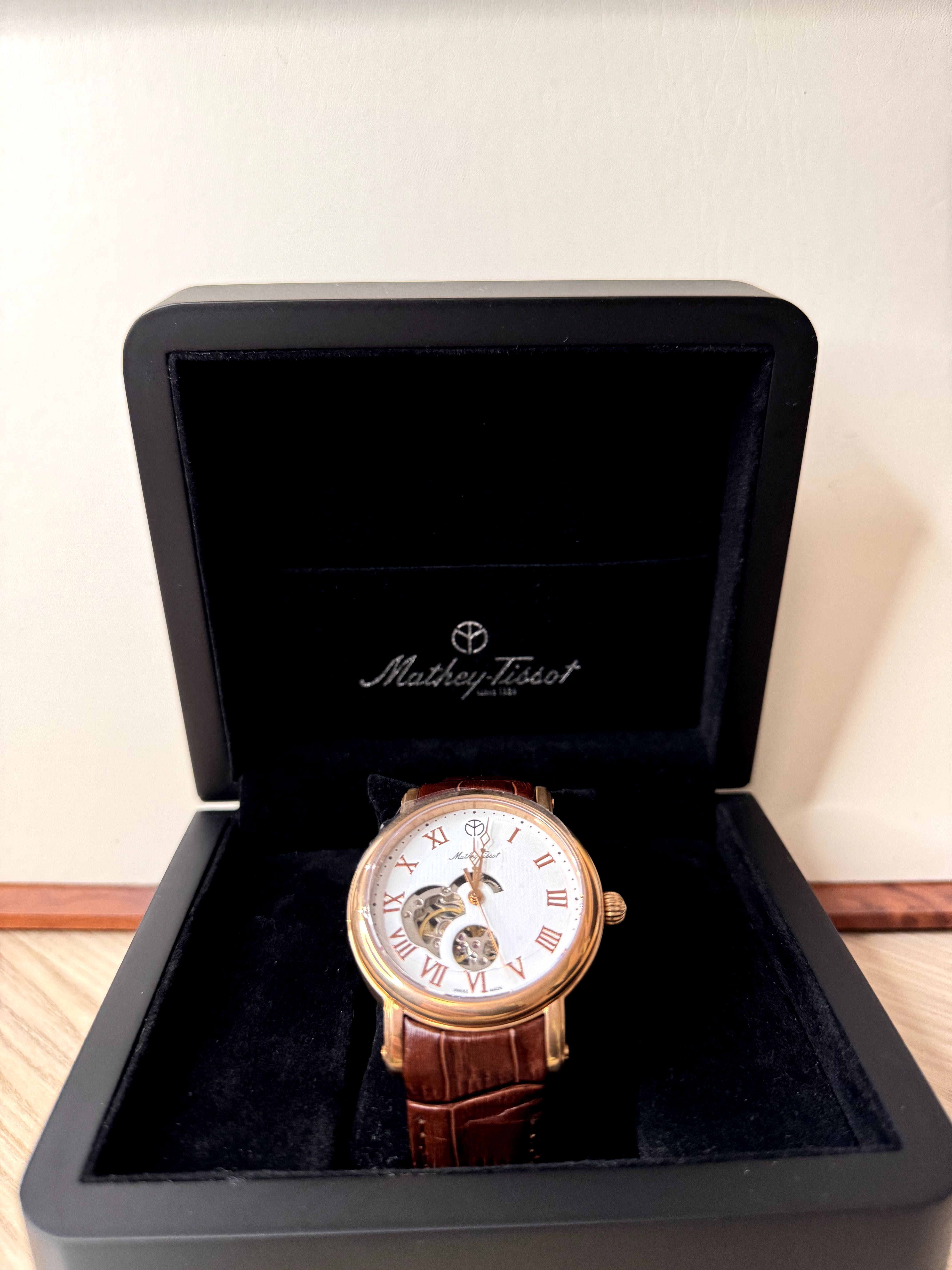 Чоловічий годинник Mathey-Tissot H7050PI