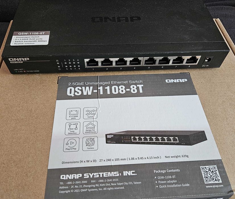 Switch QNAP 2.5Gbps 8 portów QSW-1108-8T