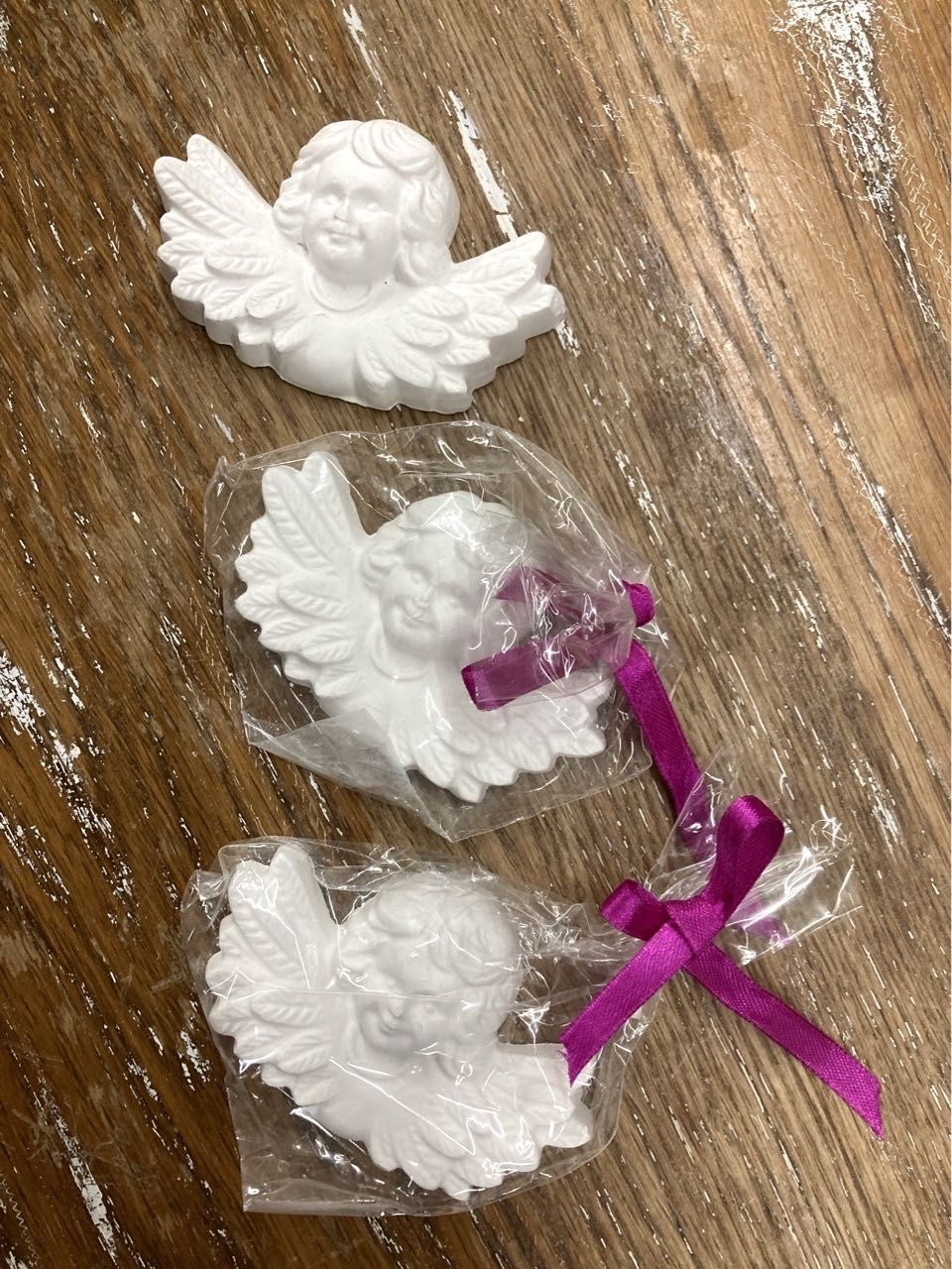 Gipsowe białe Aniołki, 3 szt., do stroika, dekoracji Christmas 5 cm