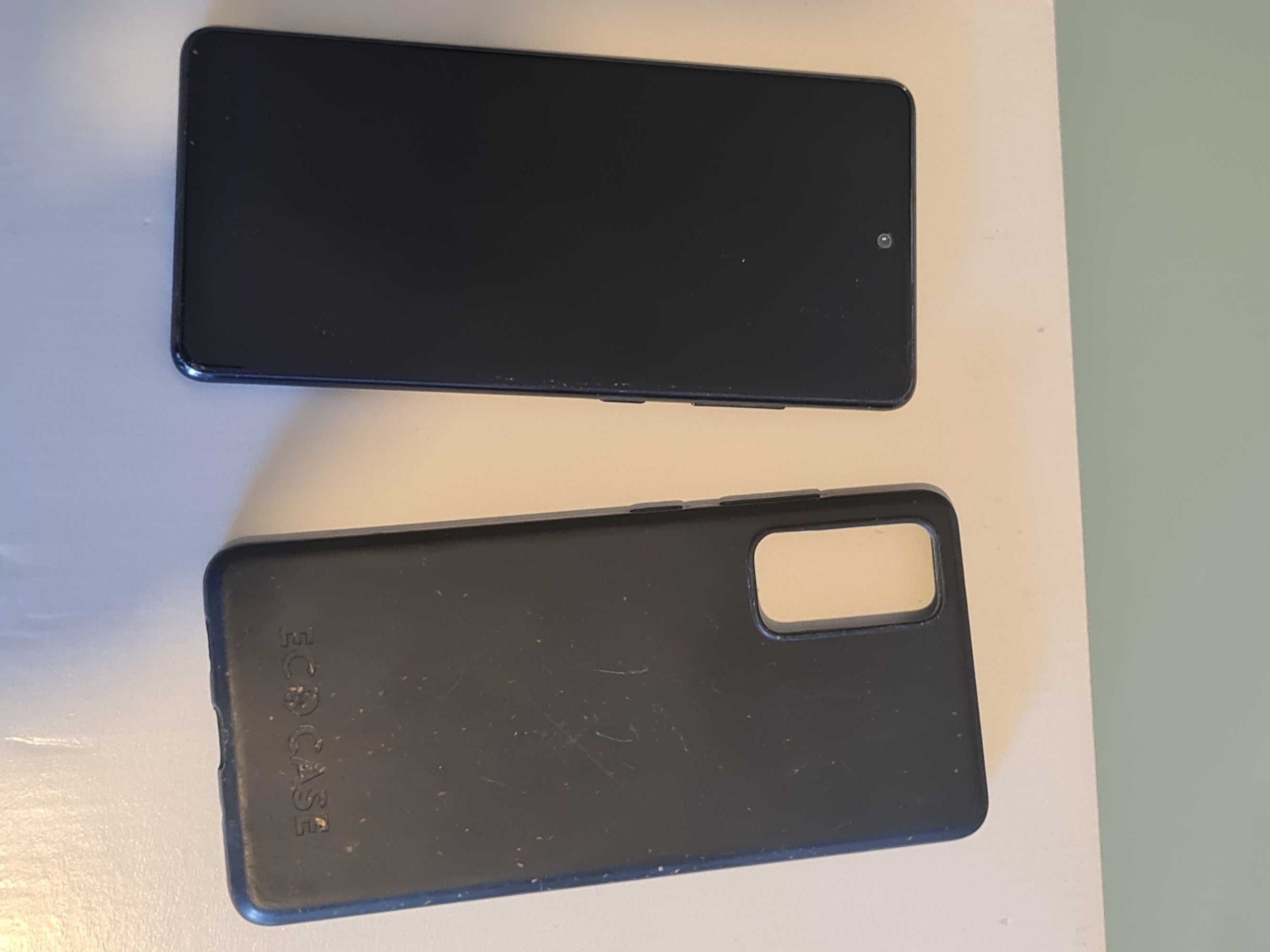 Samsung S20 FE (em bom estado!)