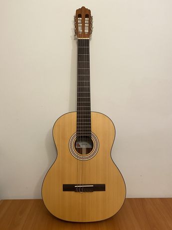 Sprzedam gitarę La Mancha