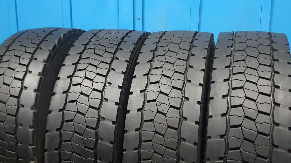 4 x 315/70 R22.5 Bridgestone Duravis R-Drive 002 ! Rok 2024