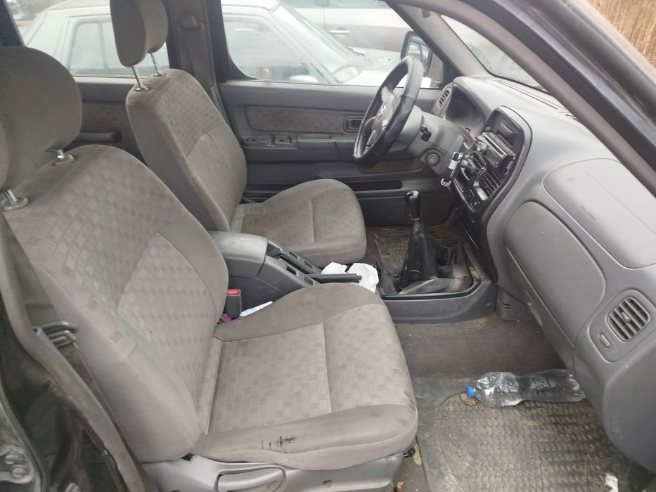 Пподам нісан навара д22