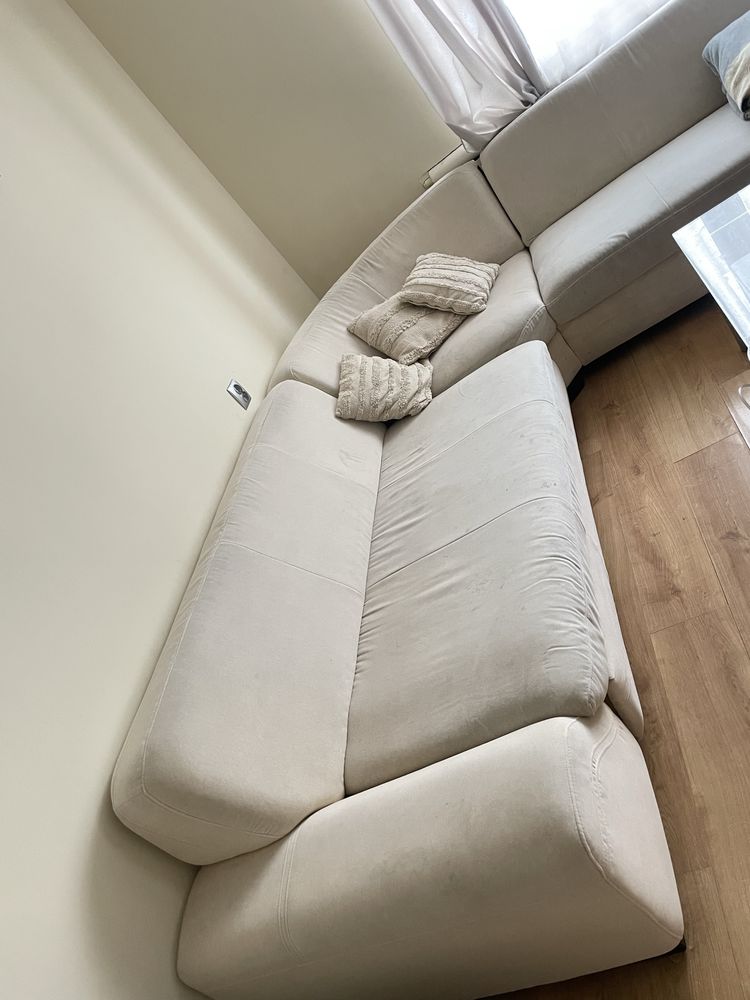 Duza narozna sofa naroznik king size z funkcja spania kremowy duzy