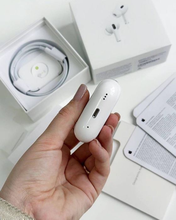Навушники AirPods Pro 2 (2025 generation) / Беспроводные наушники