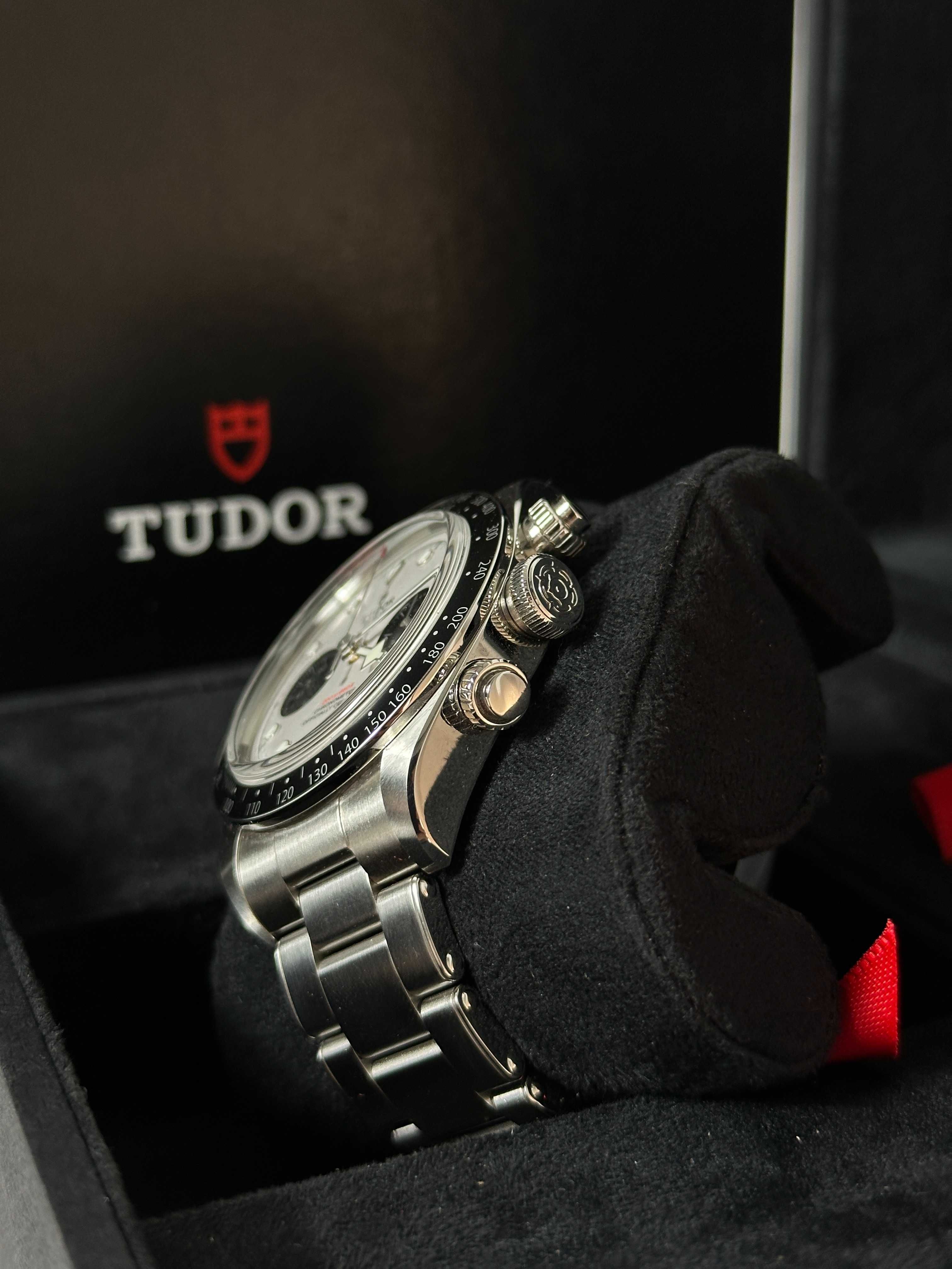 Tudor Black Bay Chrono
79360N