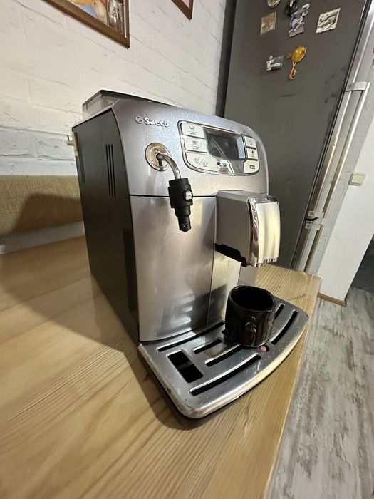 Кавомашина/ Автоматична кавоварка Saeco Intelia Evo Class