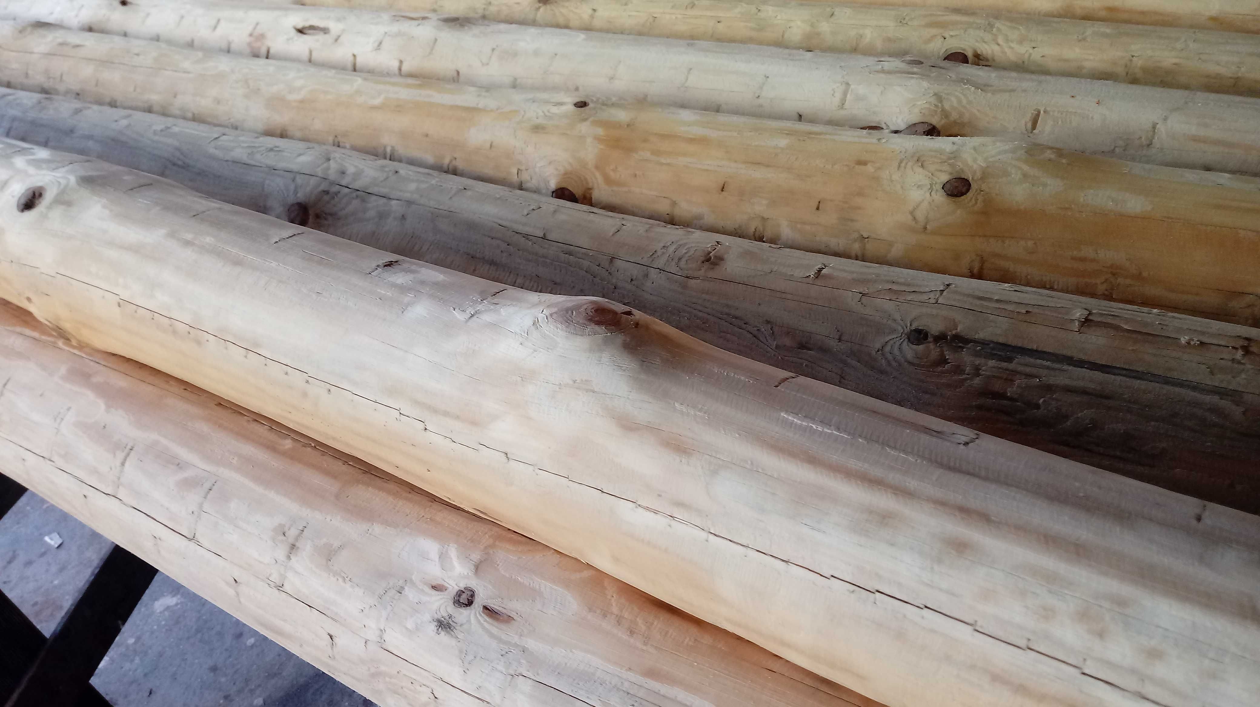 Słup drewniany sosnowy w naturalnych kształtach obrabiany ręcznie 8szt