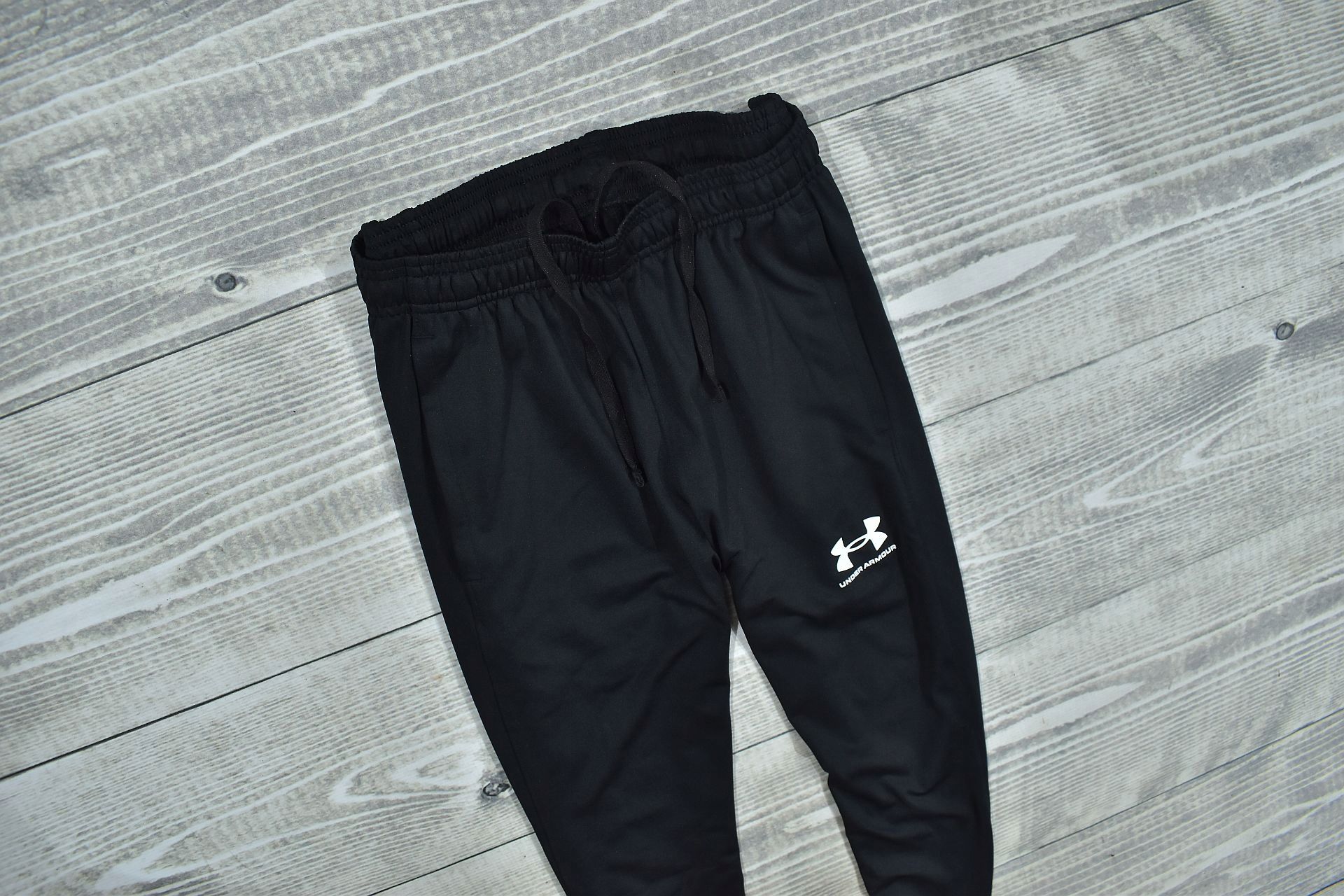 UNDER ARMOUR Spodnie Treningowe Dresy / M