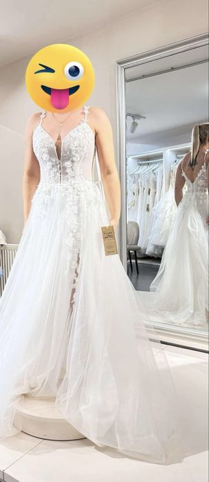 Suknia Ślubna ecru z aplikacjami 3D rozmiar 38