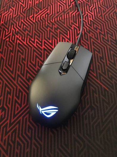 Rato - Asus ROG Strix Impact RGB Gaming Mouse