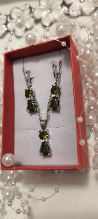 Komplet biżuterii srebrnej 925 zielone kotki