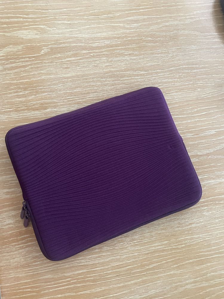 Etui do     tabletu