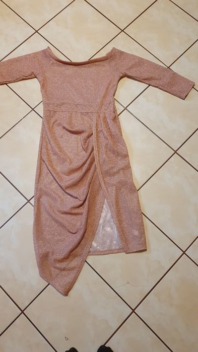 Sukienka brokatowa błyszcząca