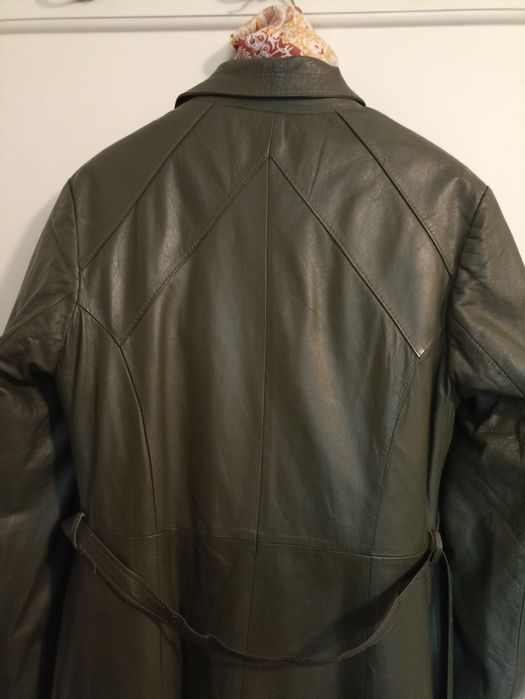 Płaszcz damski skórzany długi z paskiem