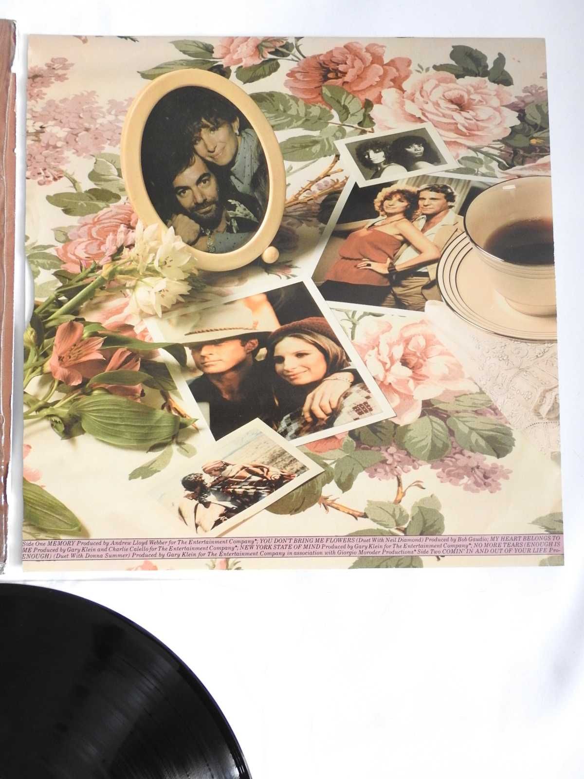 Barbra Streisand Memories LP USA 1981 пластинка оригинал EX в плёнке