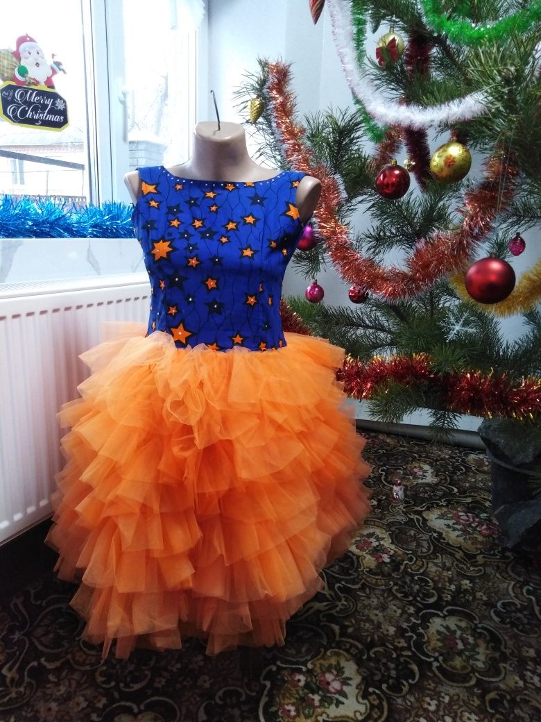 Новорічна сукня Плаття Сукня святкова на 8-11 років
