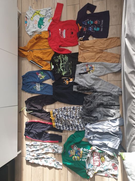 Paczka ubranek dla chłopca 90 elementów. Rozmiar 92/98