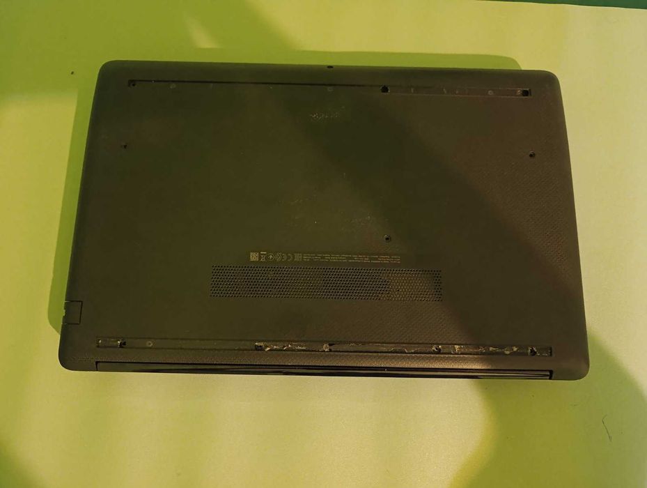 Ноутбук HP Pavilion 15-db0939_DDR4_Робочий на запчастини!