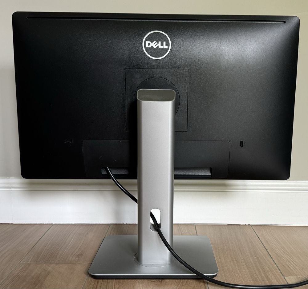 Monitor Dell 24” P2415Q 4K Pivot