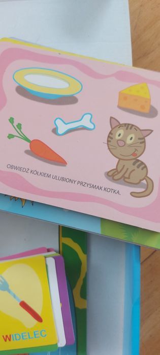 Nauka pisania. Zabawka edukacyjna zmazywanie-pisanie.