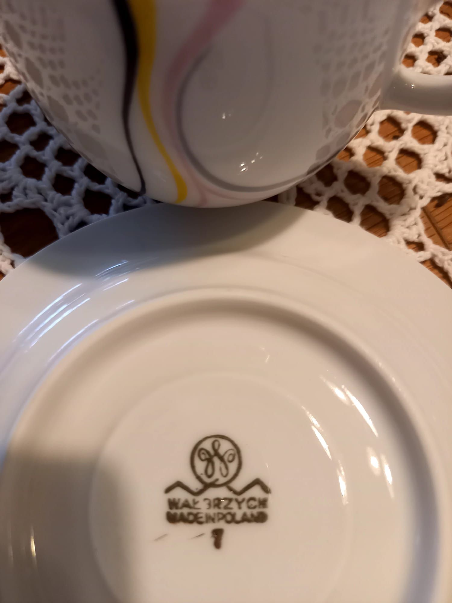 Porcelana Wałbrzych filiżanki dzbanek