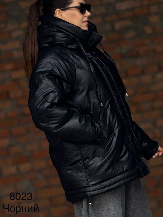 Жіноча куртка осінь зима